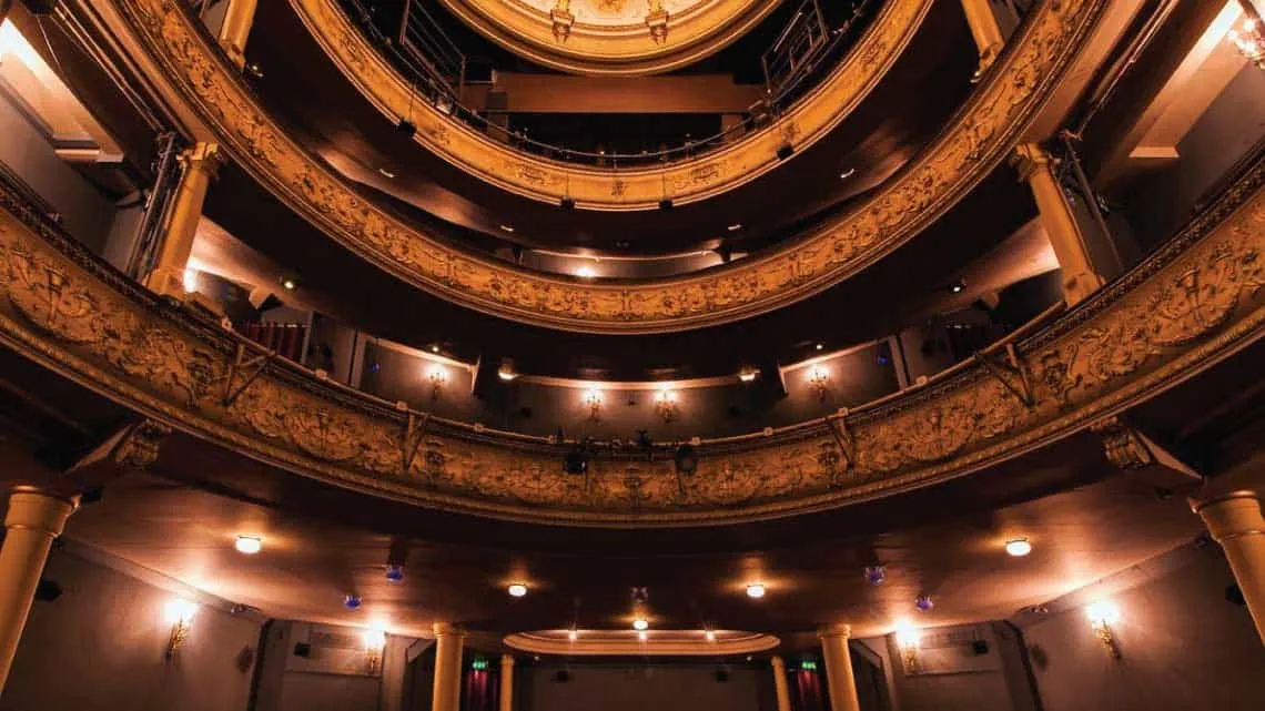 Unforgettable Artistic Vision